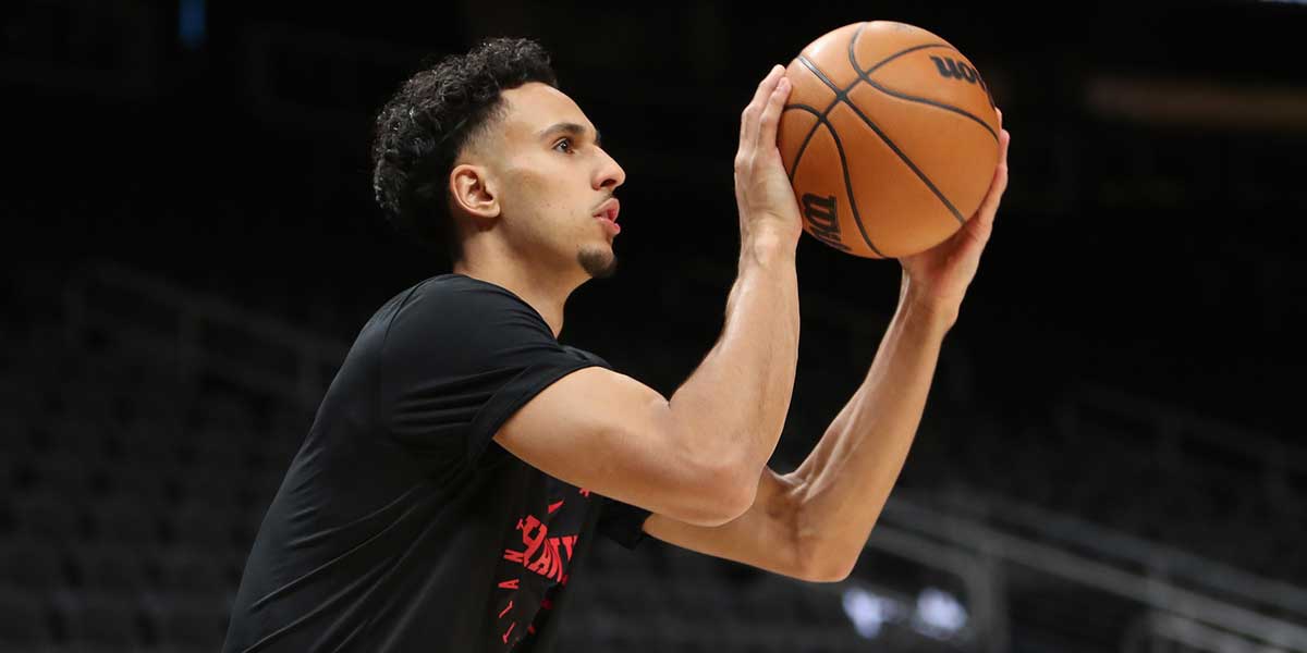 Atlanta Hawks forward Zaccharie Risacher (10) warms up on the court before the game against the Charlotte Hornets at State Farm Arena. 