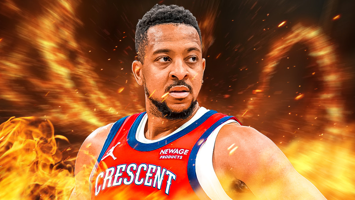 Pelicans CJ McCollum surrounded by fire