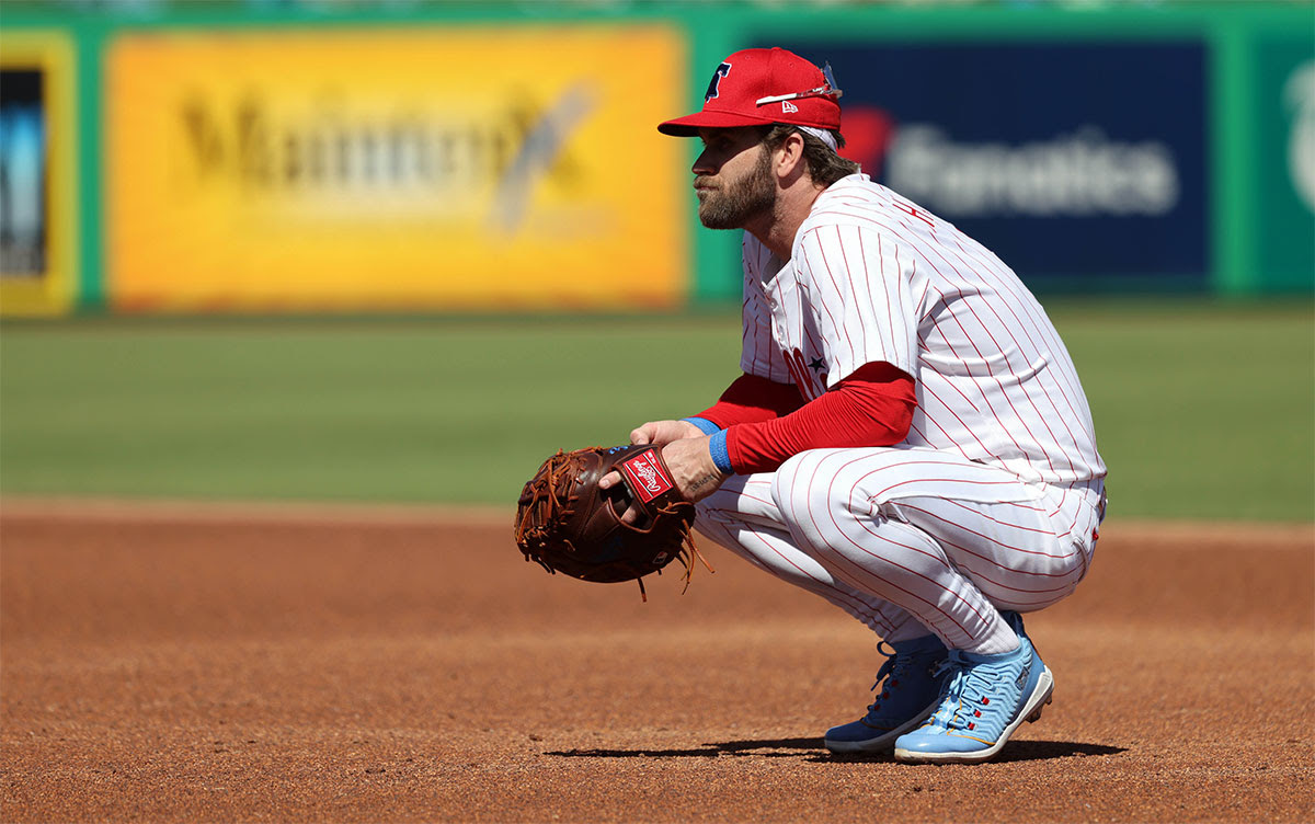 How Phillies signing Vladimir Guerrero Jr. or Kyle Tucker could impact Bryce Harper