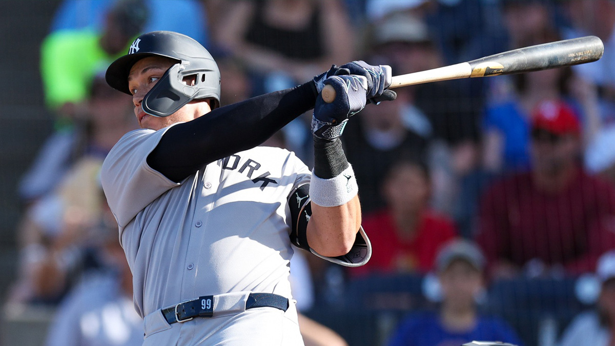 Yankees’ Aaron Boone blasts umpires for controversial Aaron Judge foul ball call