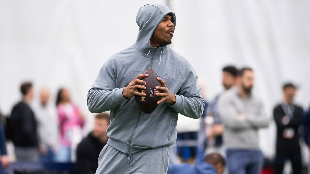 Abdul Carter plays catch with safety Jaylen Reed (not pictured) during Penn State's Pro Day in Holuba Hall on March 28, 2025, in State College.
