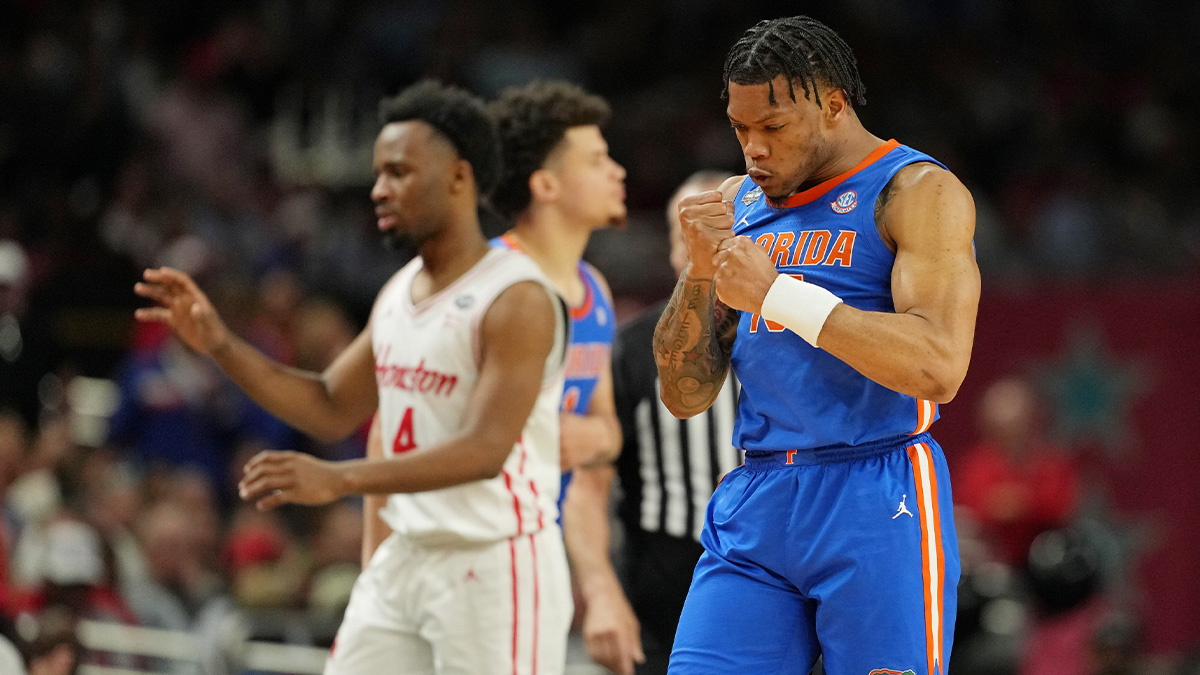 Florida Gators guard Alijah Martin (15) reacts after a play against the Houston Cougars during the second half of the national championship game of the Final Four of the 2025 NCAA Tournament at the Alamodome.