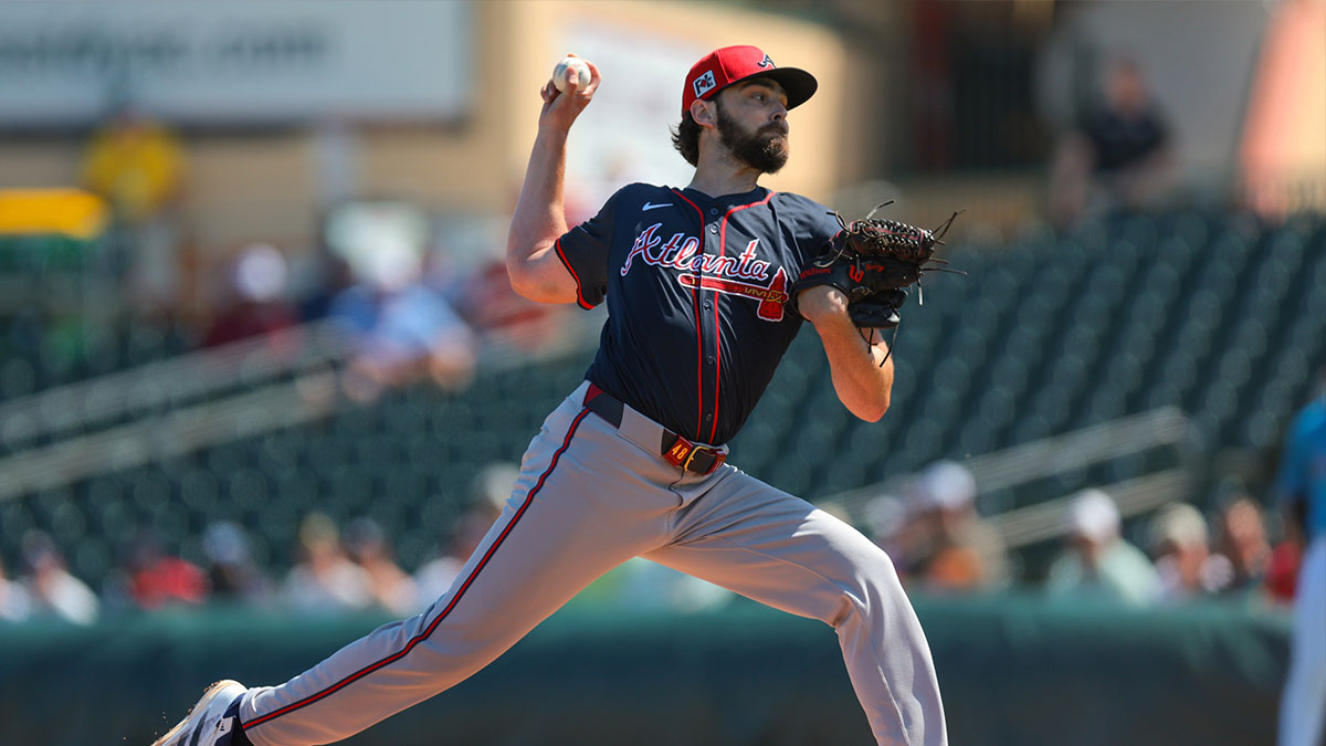 Atlanta Braves starting pitcher Ian Anderson (48) delivers a pitch against the Miami Marlins during the first inning at Roger Dean Chevrolet Stadium.
