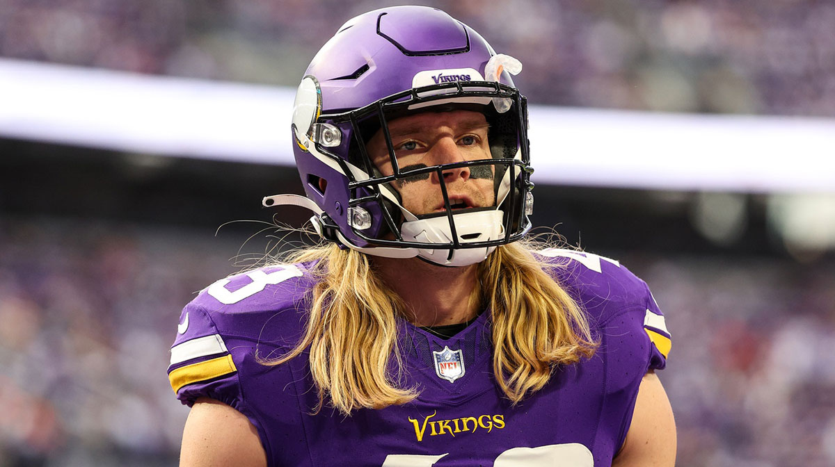 Minnesota Vikings linebacker Andrew Van Ginkel (43) looks on before the game against the Atlanta Falcons at U.S. Bank Stadium.