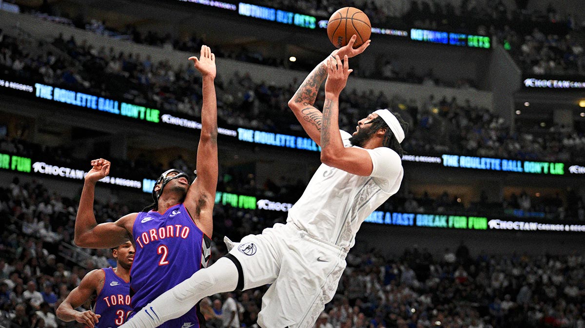 Is Anthony Davis playing tonight? Mavericks vs. Kings play-in tournament injury report