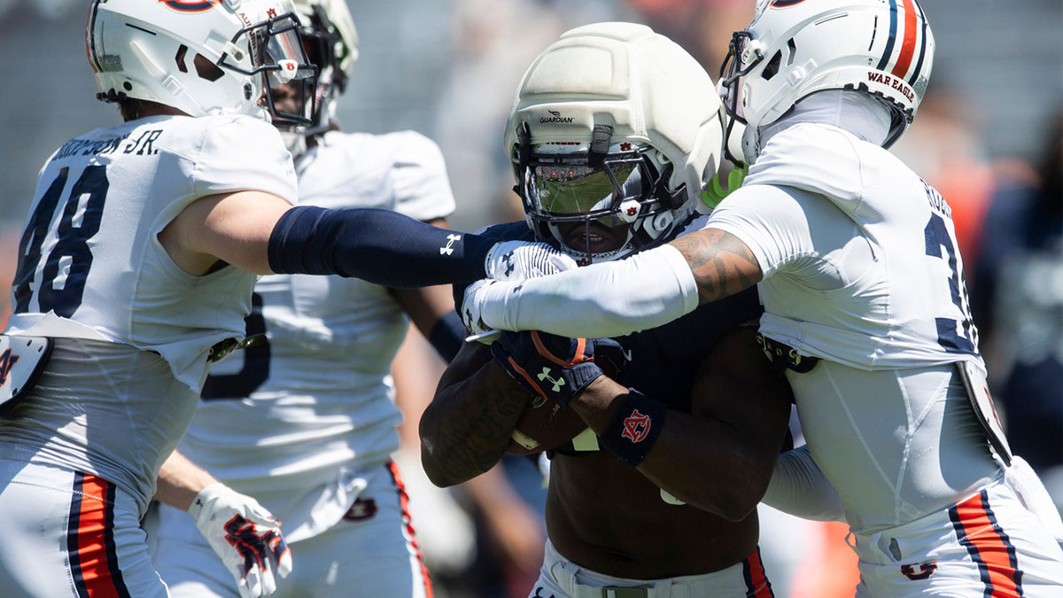 Auburn bolsters front seven with pair of transfer portal additions