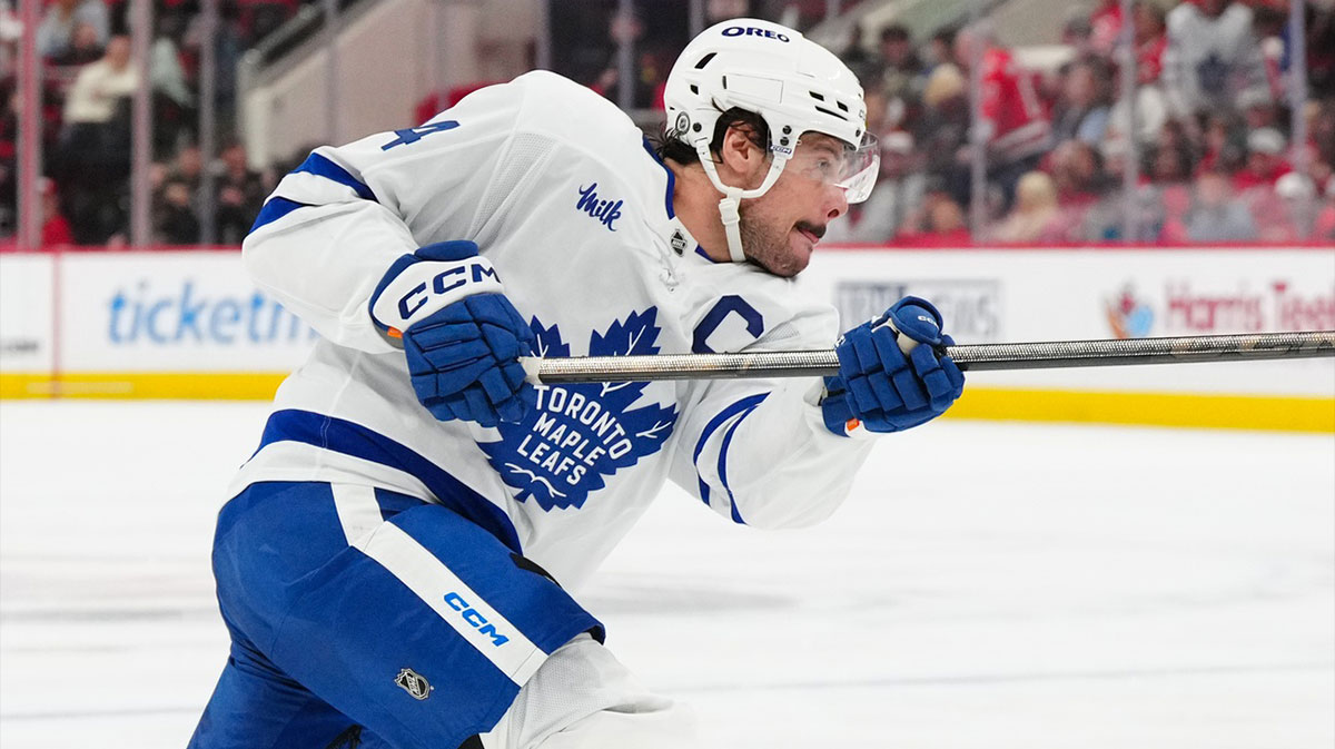 Leafs’ Auston Matthews joins exclusive Wayne Gretzky club after 400th goal