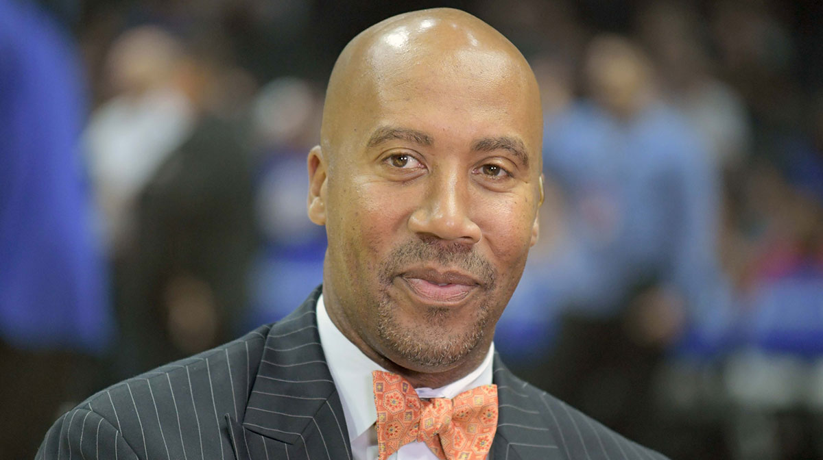 Fox Sports West broadcaster Bruce Bowen during an NBA basketball game between the Los Angeles Clippers and the Utah Jazz at Staples Center.