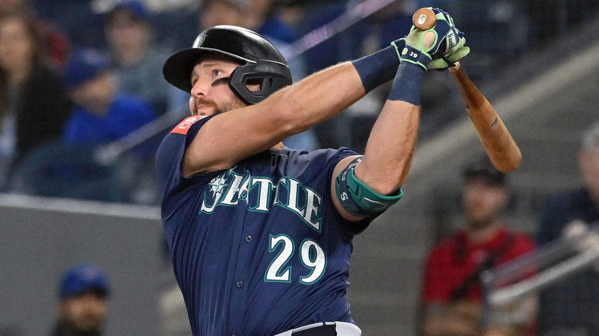 Seattle Mariners catcher designated hitter Cal Raleigh (29) hits a two run home run against the Toronto Blue Jays in the first inning at Rogers Centre.