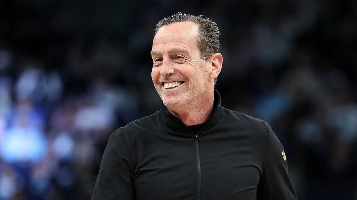 Cleveland Cavaliers head coach Kenny Atkinson looks on during the fourth quarter against the Minnesota Timberwolves at Target Center.