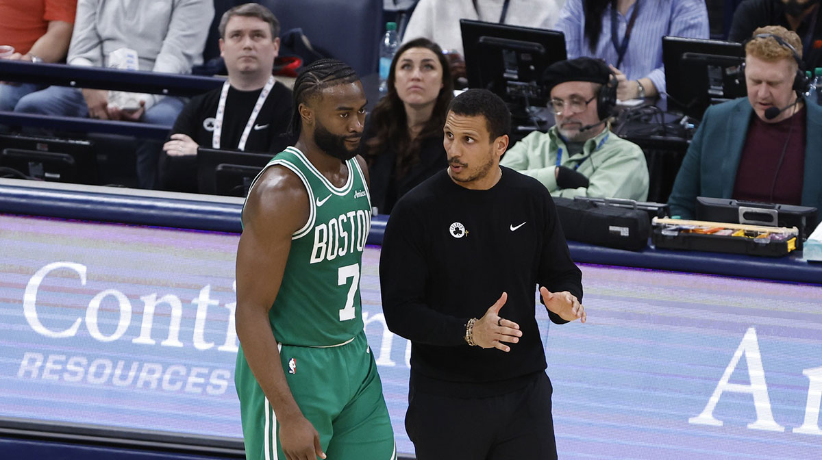 Joe Mazzulla reveals reason behind Jaylen Brown benching vs. Knicks