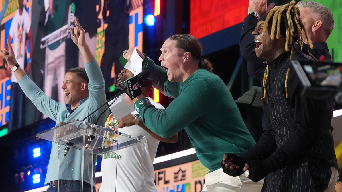 Ex-Packers’ Clay Matthews trolls Bears with fake Donald Trump quote to kick off NFL Draft