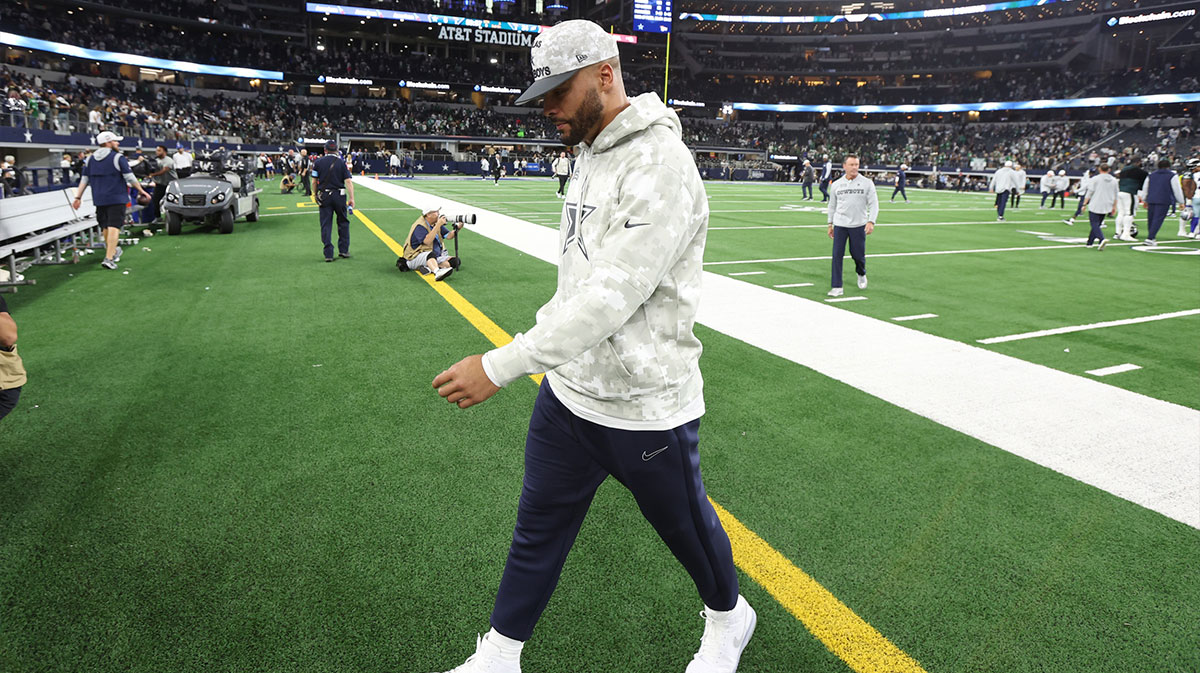 Cowboys QB Dak Prescott gets new backup in Patriots trade