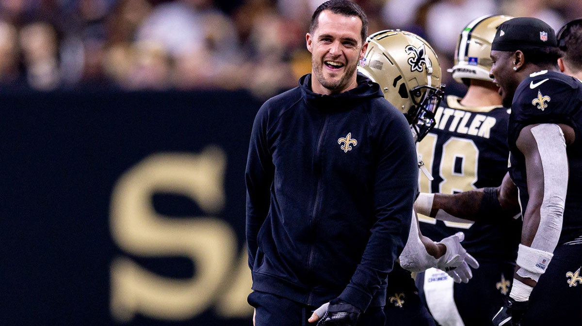 New Orleans Saints quarterback Derek Carr (4) after a touchdown against the Washington Commanders during the second half at Caesars Superdome.
