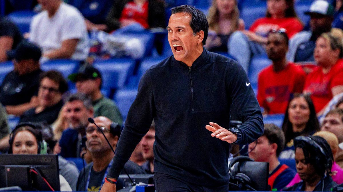 Miami Heat head coach Erik Spoelstra reacts to a play against the New Orleans Pelicans during the first half at Smoothie King Center.