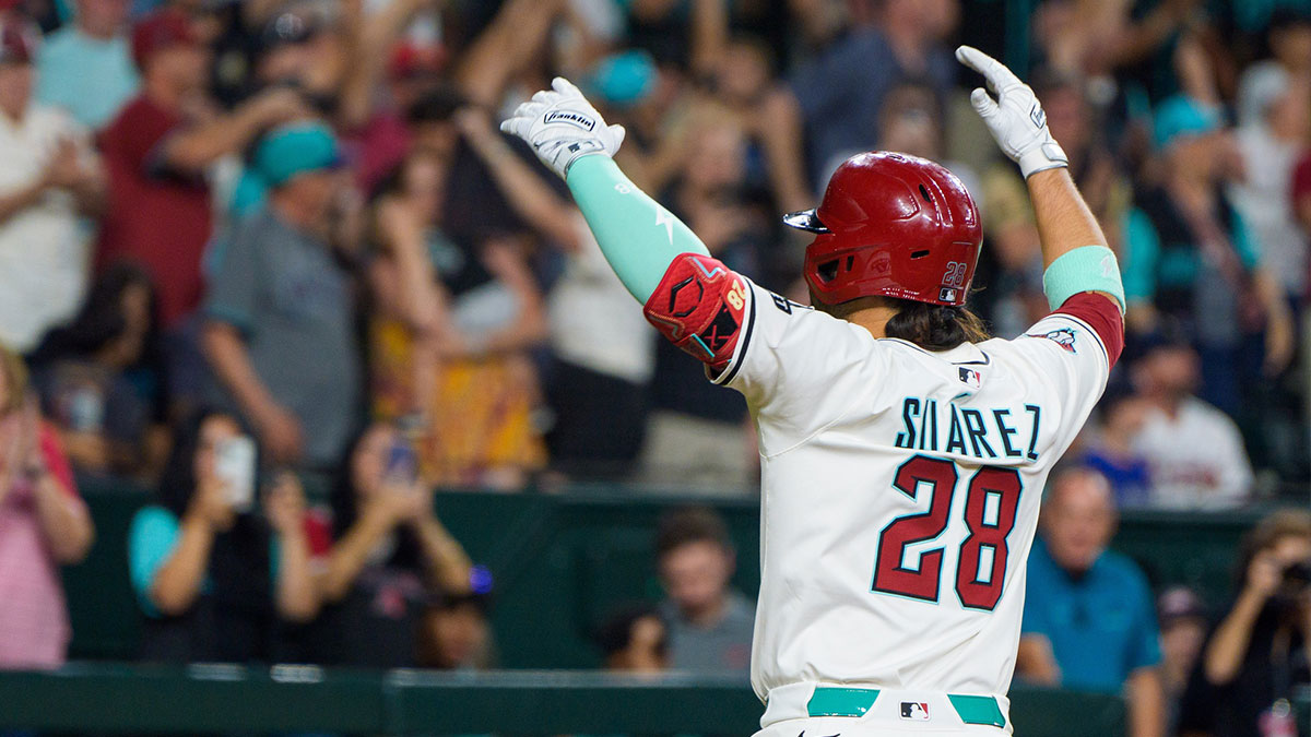 Arizona Diamondbacks infielder Eugenio Suarez (28) reacts after hitting his fourth home run of the game against the Atlanta Braves during the ninth inning at Chase Field.