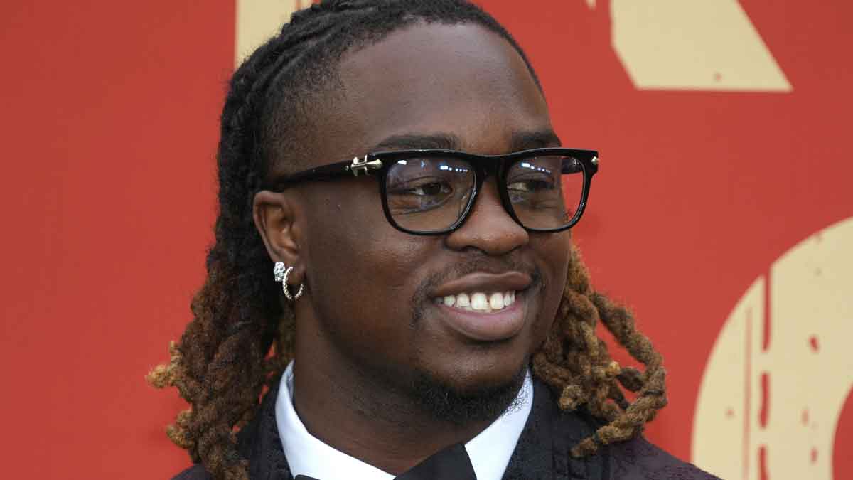 Boise State Broncos running back Ashton Jeanty on the red carpet before the 2025 NFL Draft at Lambeau Field.