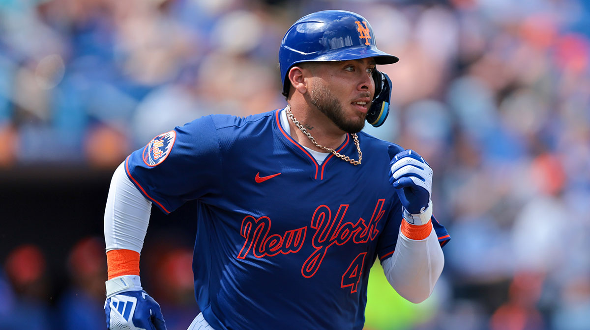 New York Mets catcher Francisco Alvarez (4) runs to first base after hitting a single against the Houston Astros during the first inning at Clover Park.