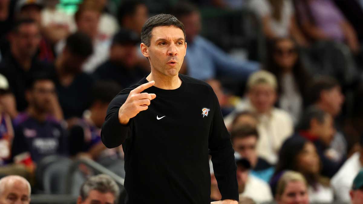 Oklahoma City Thunder head coach Mark Daigneault reacts against the Phoenix Suns during the first half at Footprint Center.
