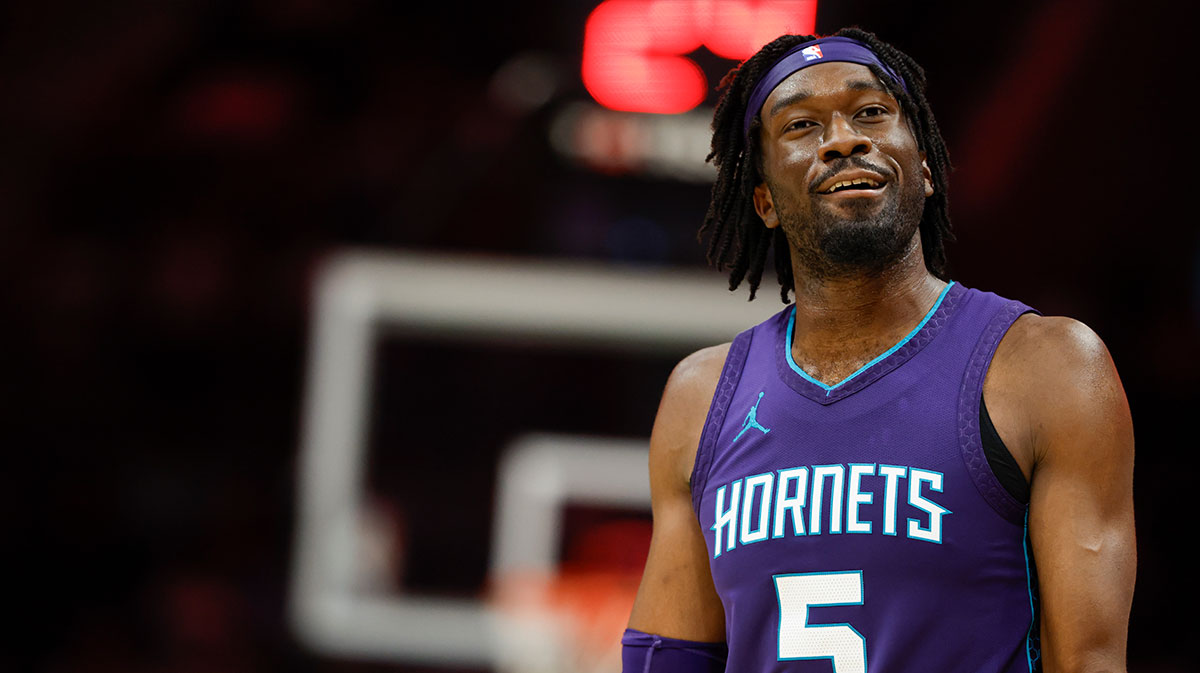 Charlotte Hornets center Mark Williams (5) reacts to an official’s call during the second half against the Chicago Bulls at Spectrum Center.