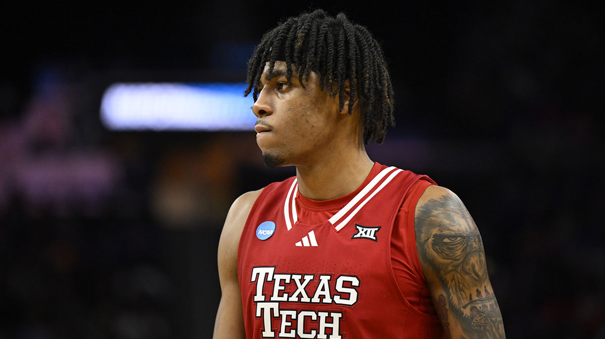 Texas Tech Red Raiders forward JT Toppin (15) walks downcourt during the second half against the Florida Gators during the West Regional final of the 2025 NCAA tournament at Chase Center.