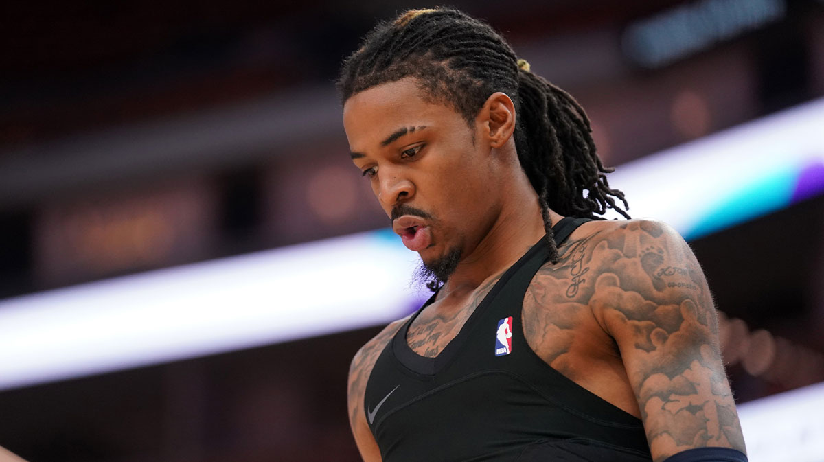Grizzlies’ Ja Morant goes down with scary injury during play-in vs. Warriors