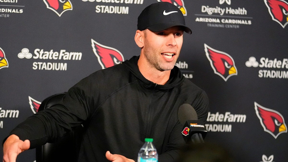 Arizona Cardinals head coach Jonathan Gannon holds his post season press conference at Arizona Cardinals Training Center on Jan. 6, 2025, in Tempe. Rob Schumacher/The Republic / USA TODAY NETWORK via Imagn Images