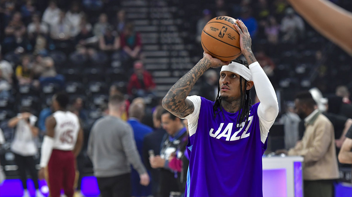 Utah Jazz guard Jordan Clarkson (00) warms up before the game against the Cleveland Cavaliers at Delta Center.