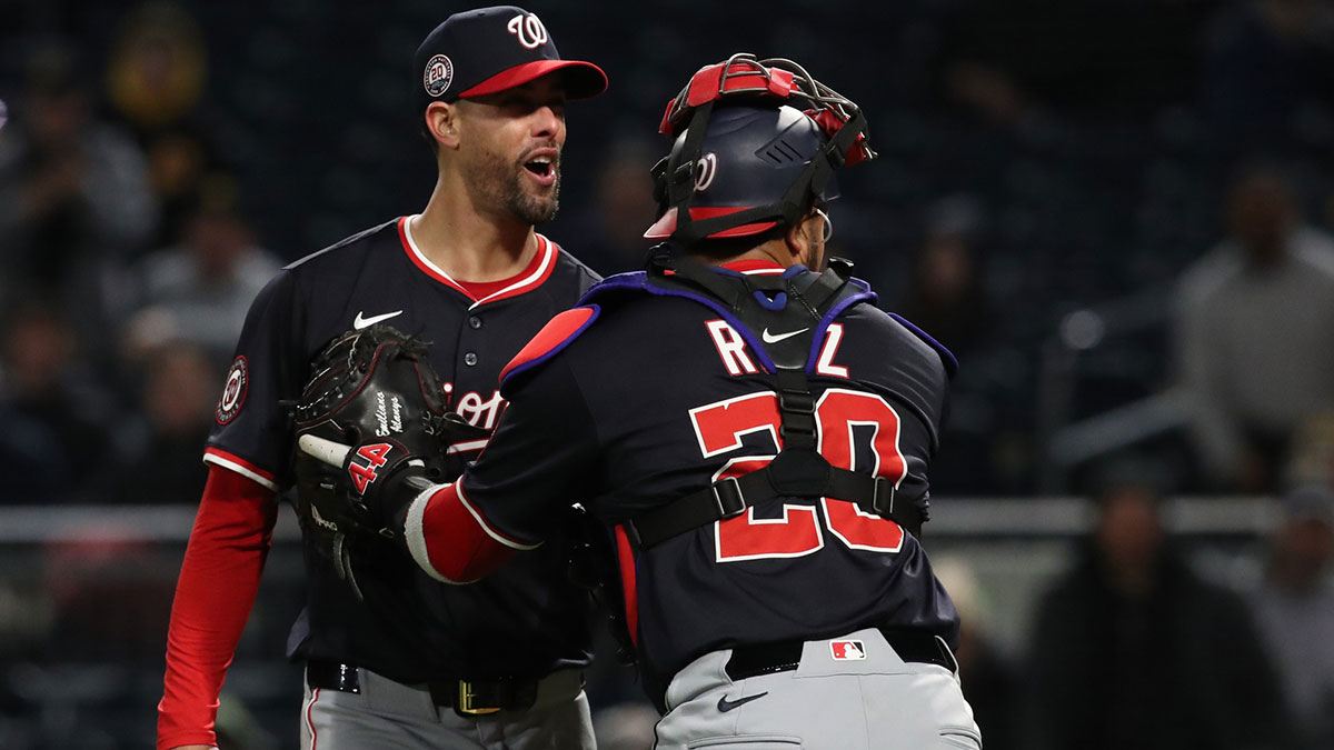 Nationals’ Jorge Lopez clears the benches with throw at Andrew McCutchen’s head