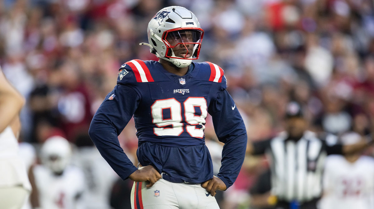 New England Patriots defensive end Keion White (99) against the Arizona Cardinals at State Farm Stadium.