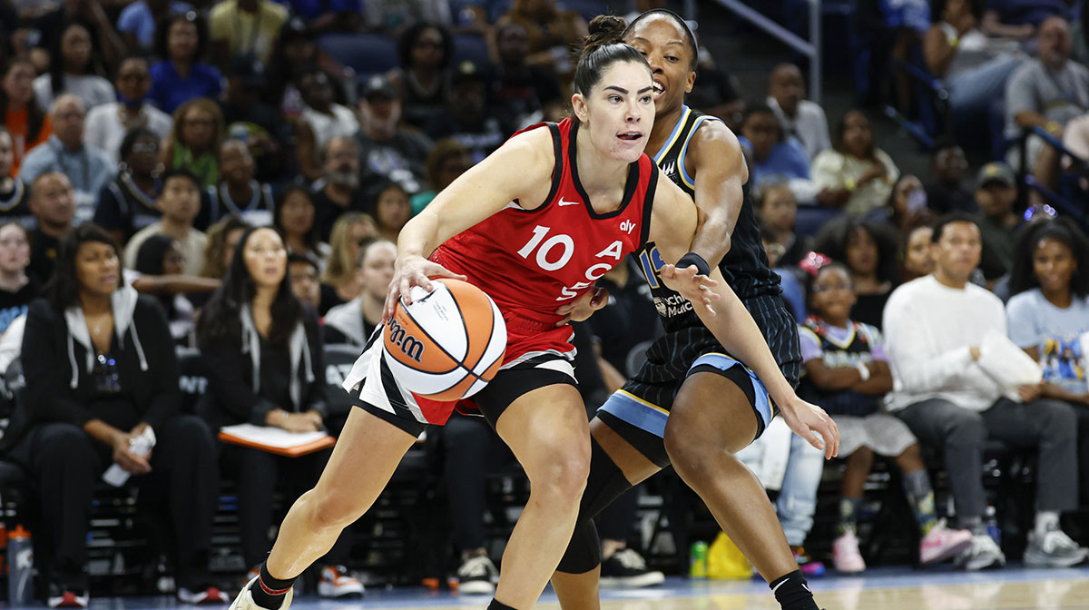 Las Vegas Aces guard Kelsey Plum (10), now of the Sparks, drives to the basket against Chicago Sky guard Lindsay Allen (15) during the second half at Wintrust Arena.