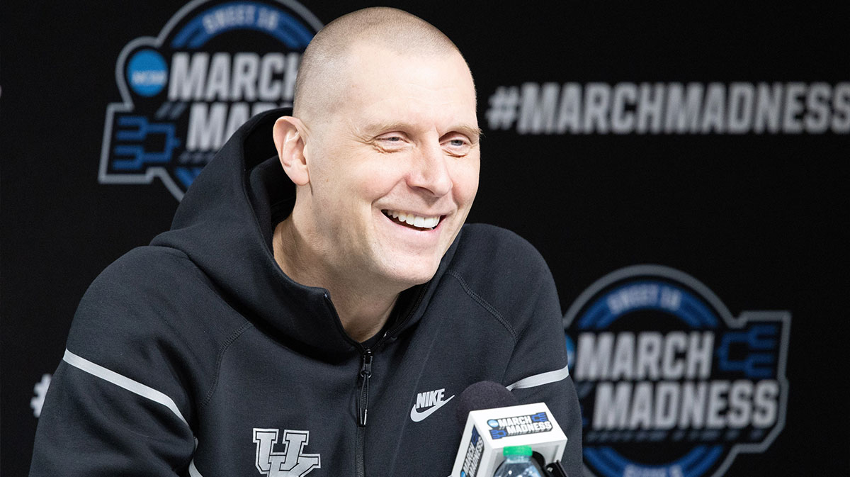 Kentucky Wildcats head coach Mark Pope talks to the media during practice day at Lucas Oil Stadium.
