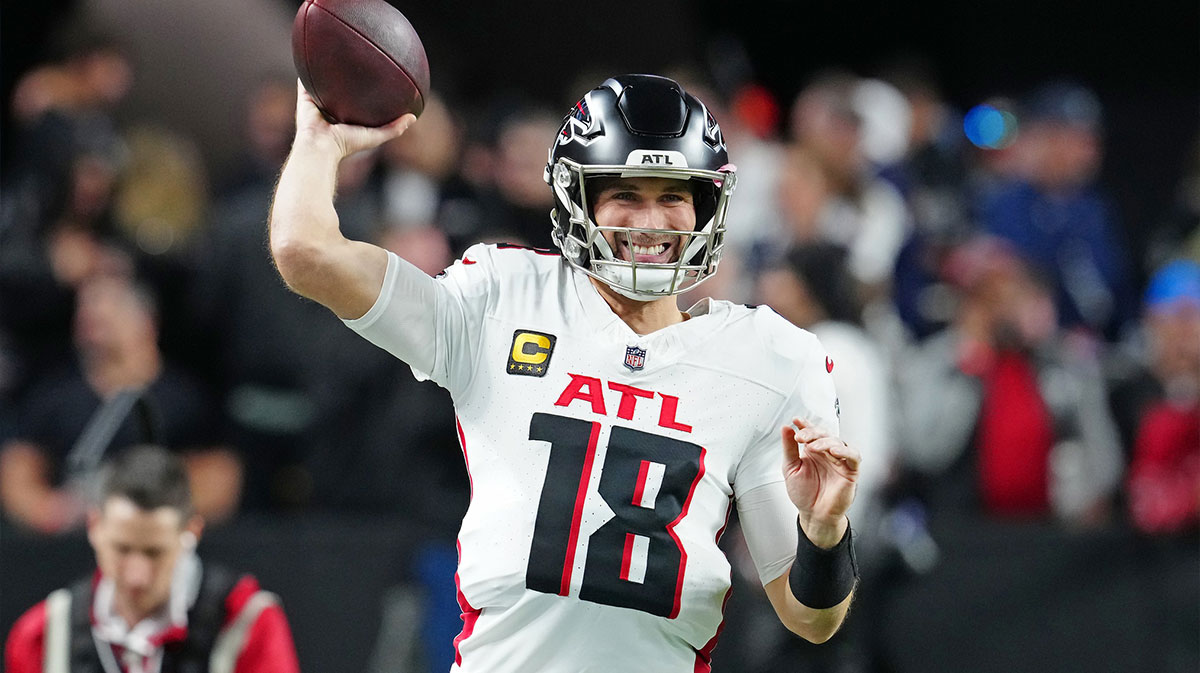 https://wp.clutchpoints.com/wp-content/uploads/2025/04/Kirk-Cousins-with-Atlanta-Falcons-3.jpg