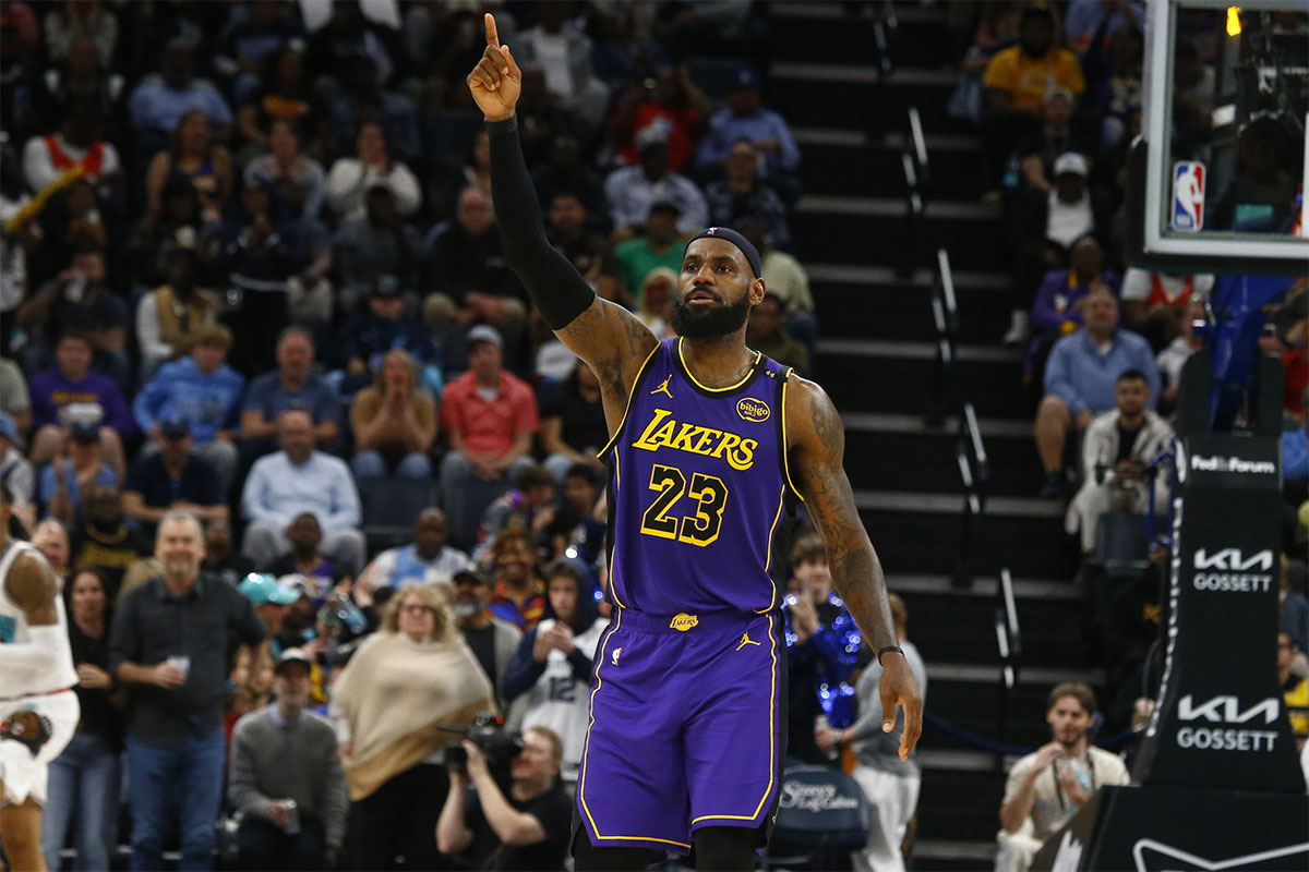 Los Angeles Lakers forward LeBron James (23) reacts during the third quarter against the Memphis Grizzlies at FedExForum.