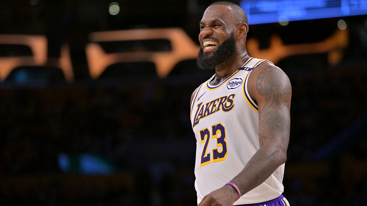 Los Angeles Lakers forward LeBron James (23) on the court during the game against the Minnesota Timberwolves at Crypto.com Arena.