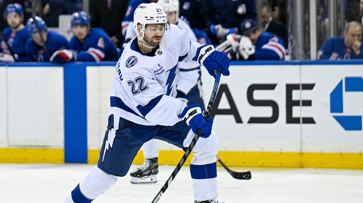 Lightning trade acquisition hit with brutal injury update ahead of playoffs