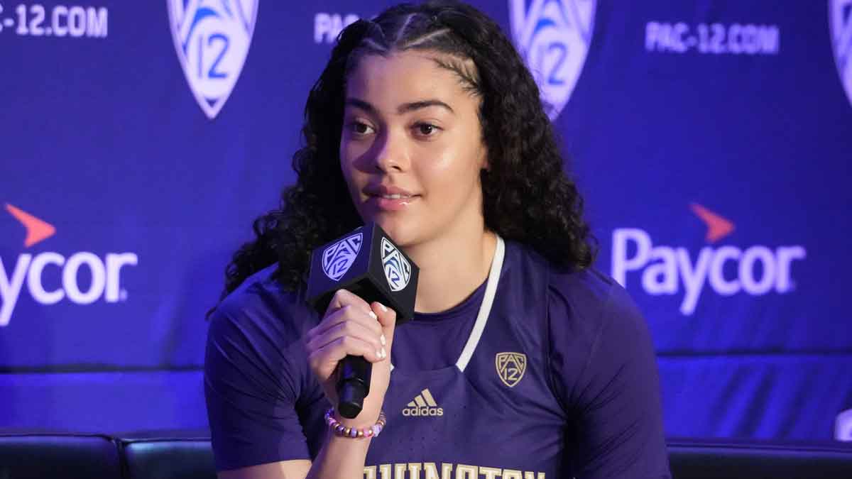 Lynx forward Dalayah Daniels during Pac-12 women's basketball media day at Park MGM Las Vegas Conference Center. 