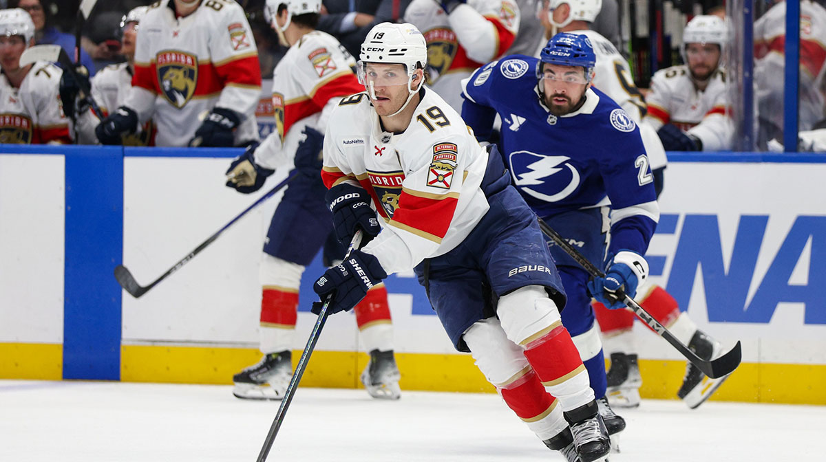 Florida Panthers left wing Matthew Tkachuk (19) controls the puck against the Tampa Bay Lightning during the third period in game two of the first round of the 2025 Stanley Cup Playoffs at Amalie Arena.