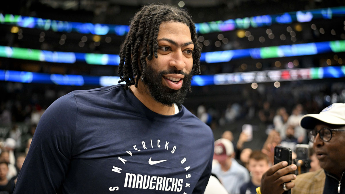 Dallas Mavericks forward Anthony Davis (3) walks off the court after the game against the Toronto Raptors at the American Airlines Center.