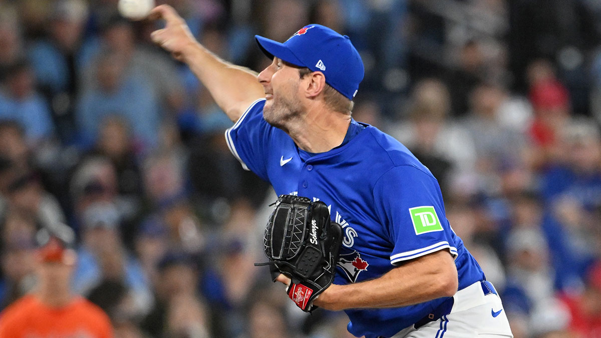 Toronto Blue Jays starting pitcher Max Scherzer (31) delivers a pitch against the Baltimore Orioles in the second inning at Rogers Centre.