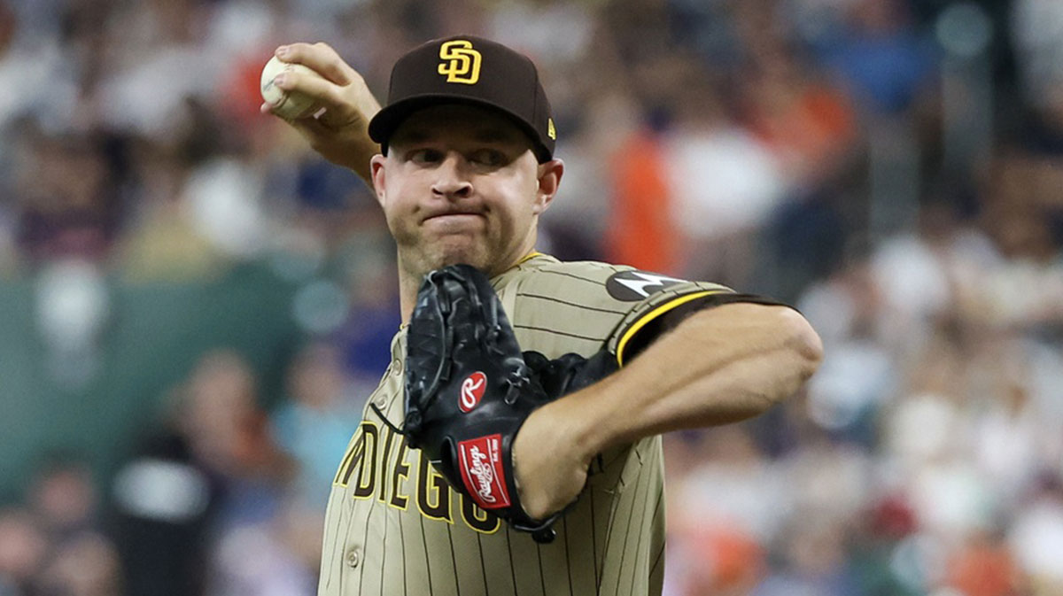 San Diego Padres starting pitcher Michael King (34) pitches against the Houston Astros in the first inning at Daikin Park.