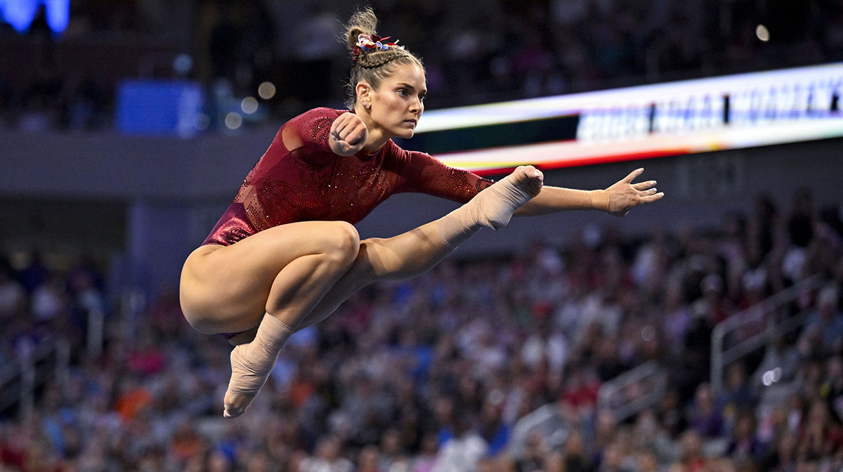 Oklahoma Sooners gymnast Jordan Bowers performs on floor exercise during the 2025 Women's National Gymnastics Championship.