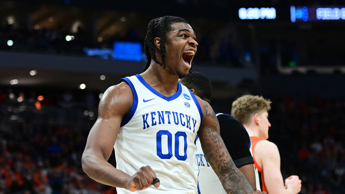 Kentucky Wildcats guard Otega Oweh (00) reacts during the second half in the second round of the NCAA Tournament against the Illinois Fighting Illini at Fiserv Forum.