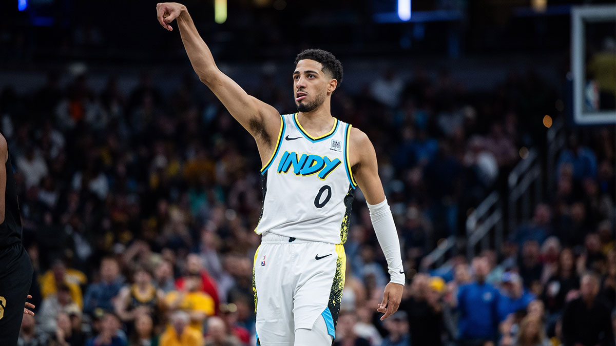 Indiana Pacers guard Tyrese Haliburton (0) celebrates a made basket in the second half against the Cleveland Cavaliers at Gainbridge Fieldhouse.