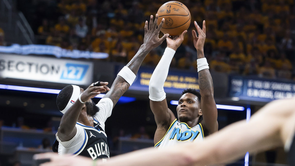 Bucks-Pacers Game 2 scuffle leads to double-technicals