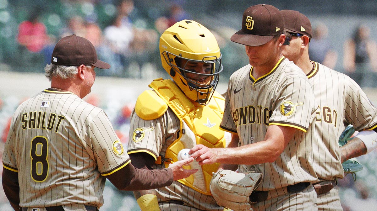Padres make pitching demotion before Rays clash
