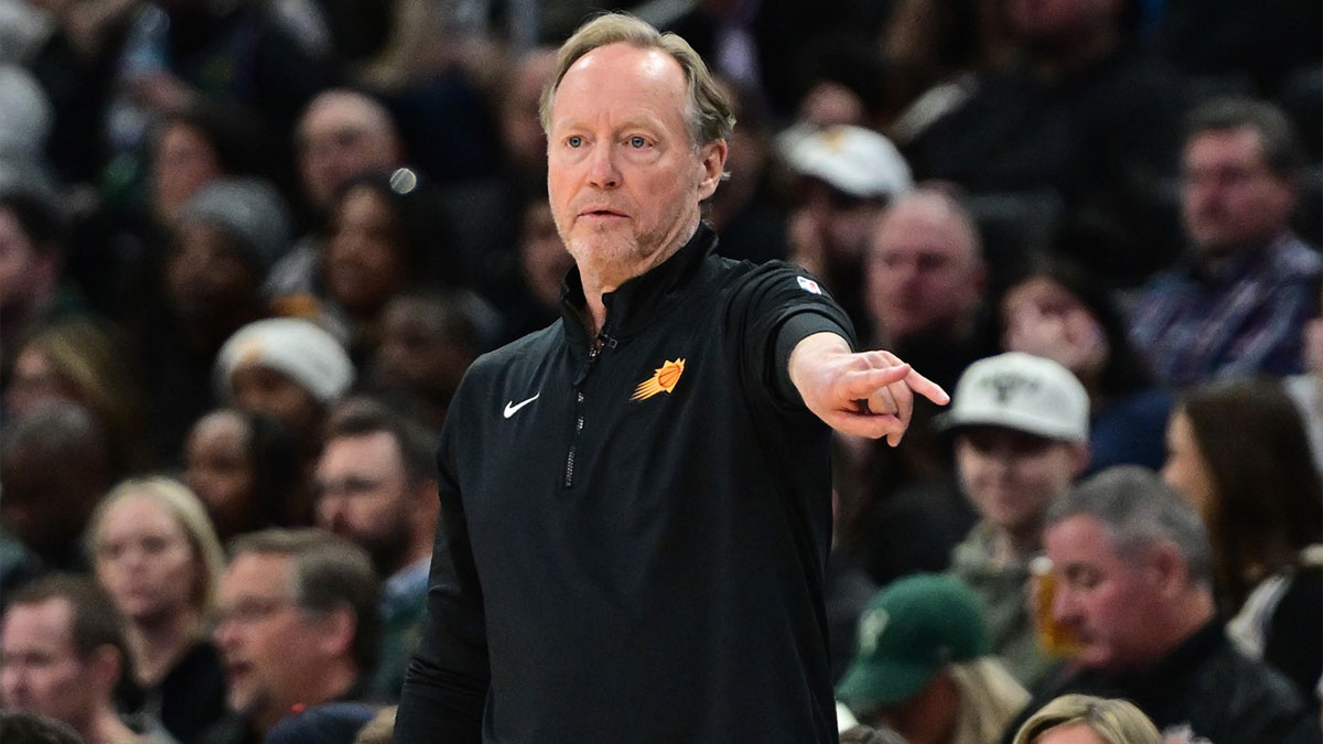 Phoenix Suns head coach Mike Budenholzer reacts in the second quarter against the Milwaukee Bucks at Fiserv Forum.