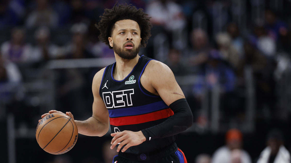 Detroit Pistons guard Cade Cunningham (2) dribbles in the second half against the Washington Wizards at Little Caesars Arena.