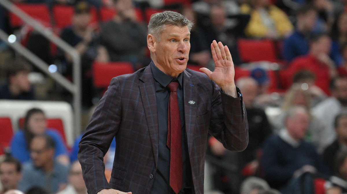 Oklahoma Sooners men's basketball head coach Porter Moser reacts during the first half against the Connecticut Huskies at Lenovo Center.
