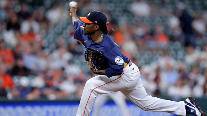 Houston Astros relief pitcher Rafael Montero (47) delivers a pitch against the San Francisco Giants during the ninth inning at Daikin Park.